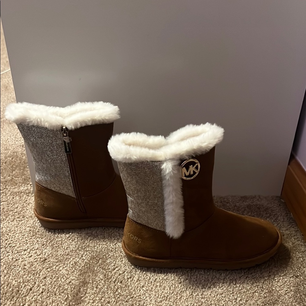 Michael Kors Tan and Silver Fur Boots